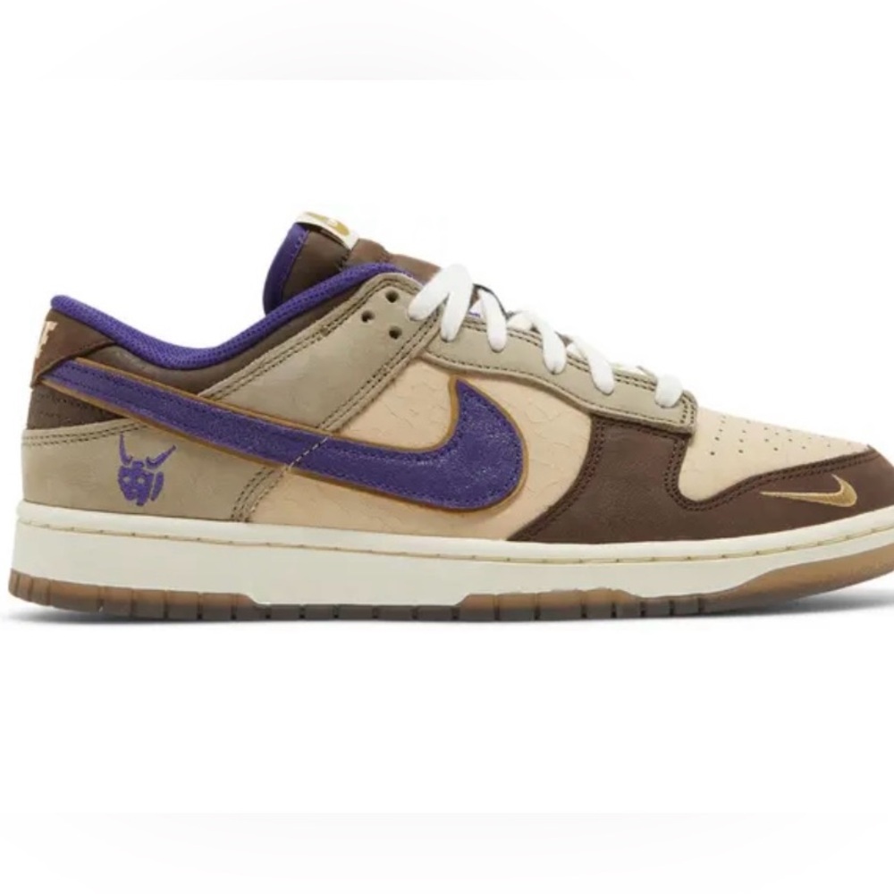 Nike setsubun dunks woman’s size 9 gently used